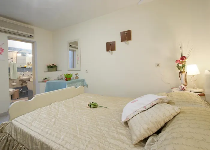 Erato Apartment In Argostoli