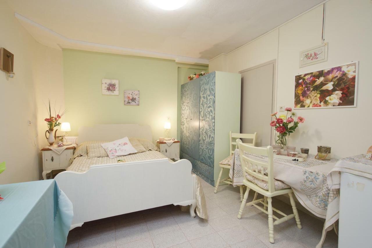 Apartment Erato In